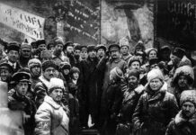 Halkların Özgürlüğü İçin Devrimi Hatırlamak